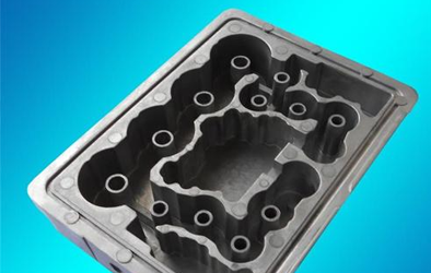 國內壓鑄模具行業三種生存方式逐漸融合