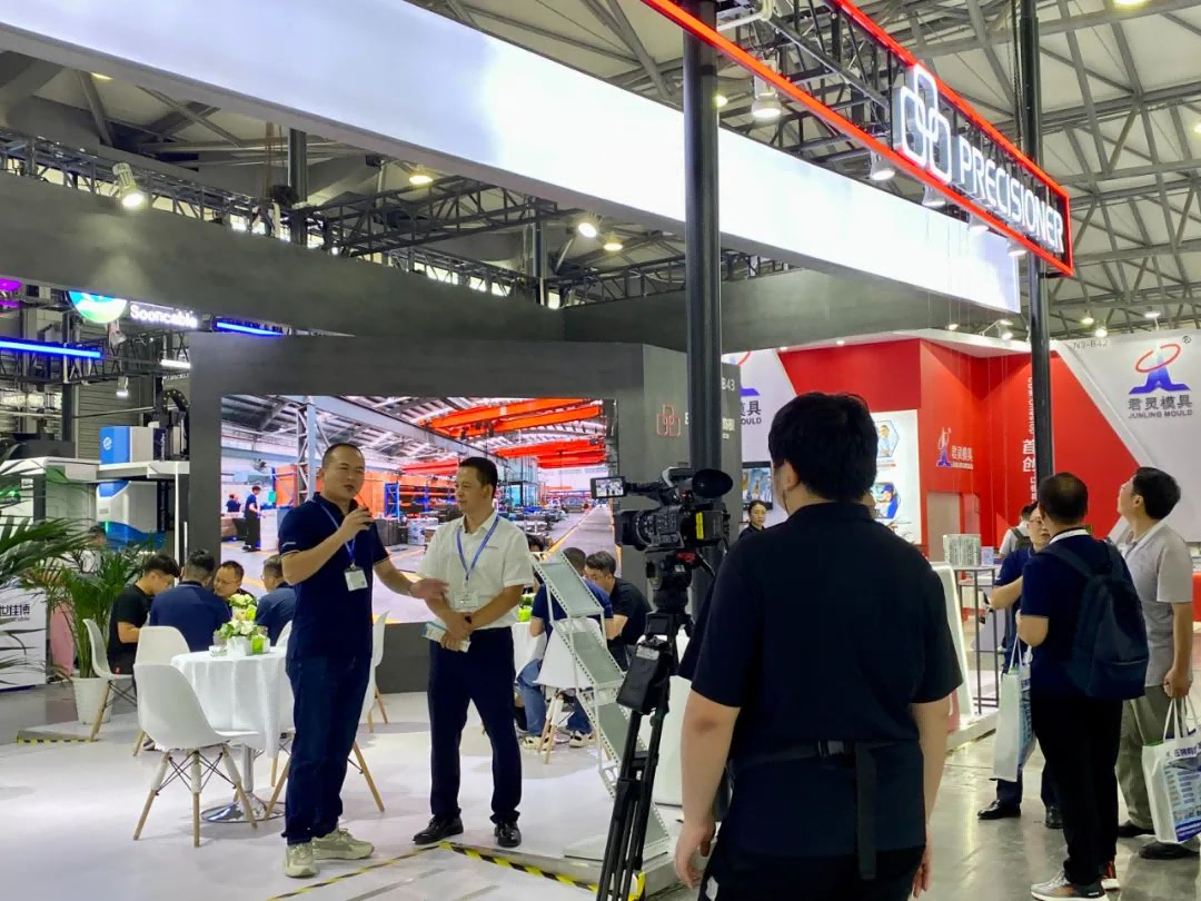 2023上海國際有色壓鑄展——中鑄科技蒞臨品成金屬展位,直播專訪市場總監 2023上海國際有色壓鑄展——中鑄科技蒞臨品成金屬展位,直播專訪市場總監