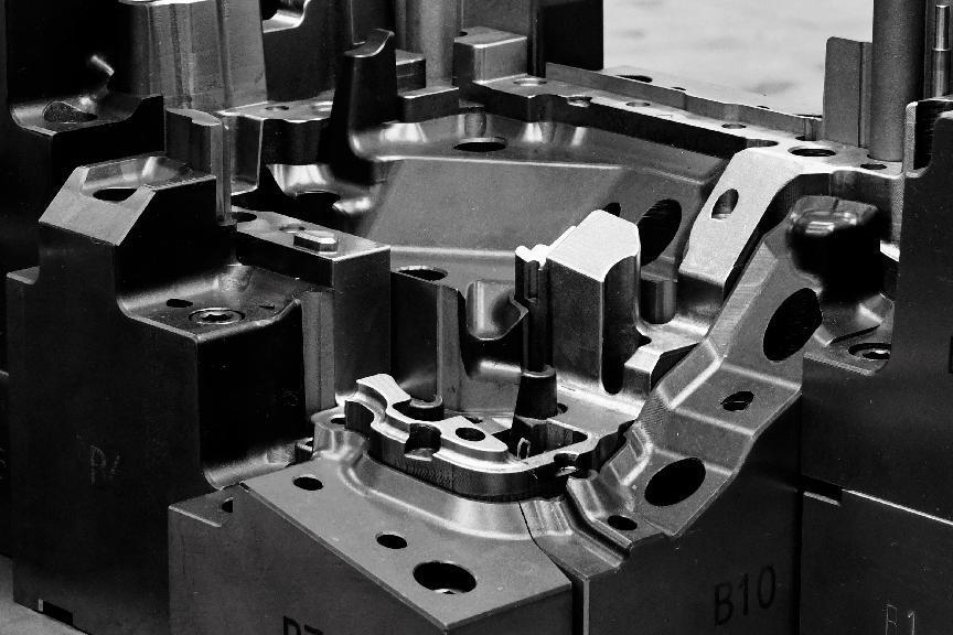 品成金屬專注于鋁、鋅、鎂合金壓鑄模具的設(shè)計與制造